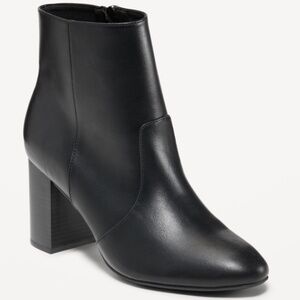 Old Navy Faux-Leather Block Heel Black Boots Size 8 NWT!